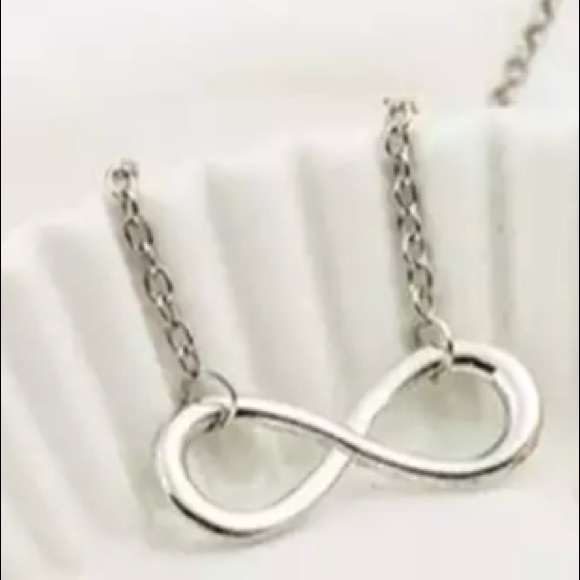 NEW!💎💙💎INFINITY 8 NECKLACE! ♾BUNDLE 4 DISCOUNT! - Picture 3 of 4